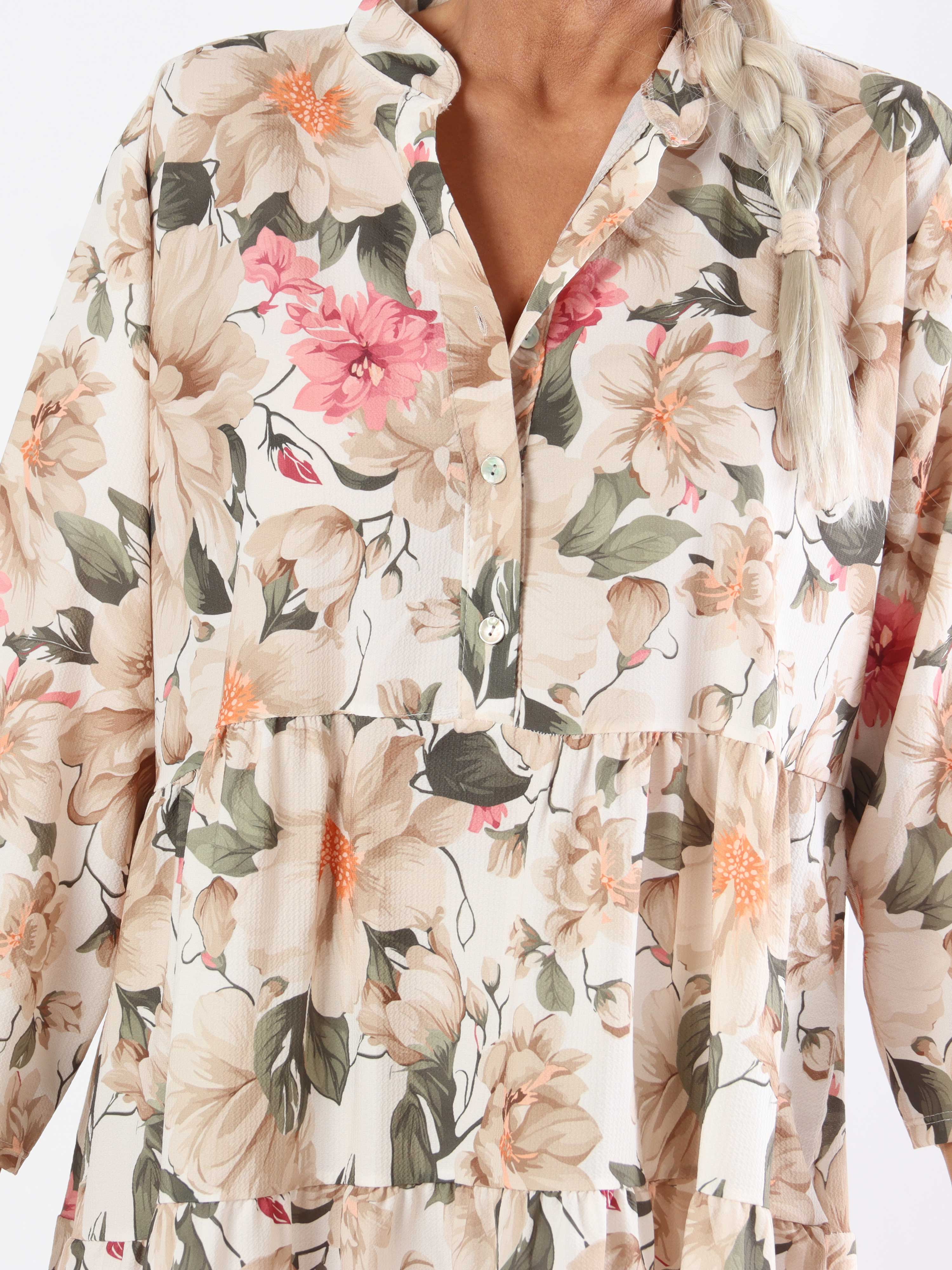 Flower Dress - Sød blomstret plus size kjole med lag på lag look